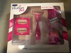 041504 Schick Intuition Fab Gift Set Handle With Refills 841058041504