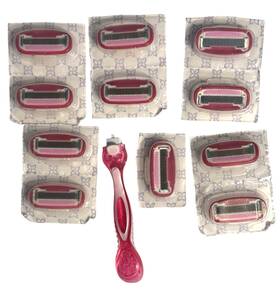 Amazon Basics 842379199233 Womens 5-blade Razor 1 Handle And 11 Refill Cartridges Fits Venus Handles Pink