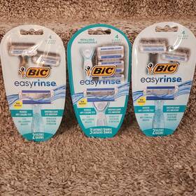 Bic 070330749085 Lot Of 3 Easy Rinse Razors