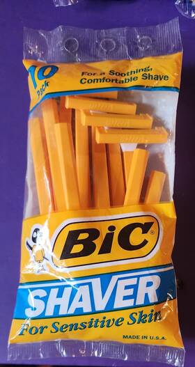 Bic 070330810464 Sensitive Shaver Disposable Razors 10 Pack 1995 Mfr Total