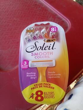 Bic 744110102635 8 Soleil Smooth Colors Womens Disposable Razors 3 Blades