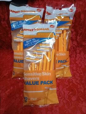 Family Dollar 400900079371 Sensitive Skin Disposable Razors 36 Ct