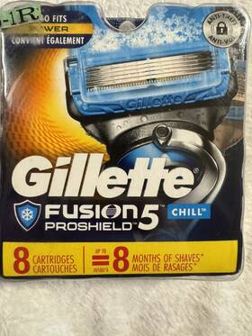 Gillette 047400667150 Fusion 5 Proshield Chill Razor Blades - 8 Cartridges