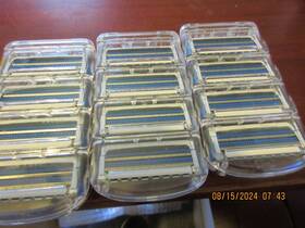 Gillette 047400674240 Skinguard Razor Blades Refill Cartridges 12 Pack