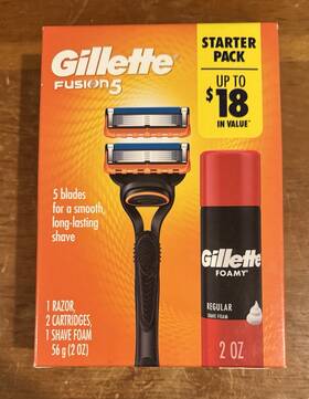 Gillette 047400680937 Fusion 5 Gift Pack Razor Cartridge And 2 Oz Shave Foam Blades Boxed
