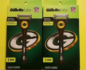 Gillette 047400701267 2 - Labs Nfl Green Bay Packers Razor And Cartridge Fast Ship New