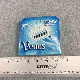 10004935 Gillette For Women Venus Smooth Razor 3 Blade 8 Refill Cartridges New Vintage