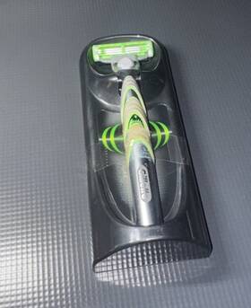 10031501 Gillette Nos M3 Power A Mach3 Innovation Razor Discontinued 2004. Battery Leaked