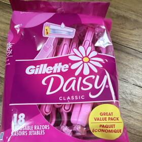 21391128 Gillette Daisy Classic Disposable Razors 18 Pack Pink Ergonomic Handle Women