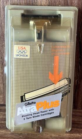 254-103 Gillette Vintage 1985 Atra Plus Metal Pivoting Head Razor Shaver Olympics Ad Nos