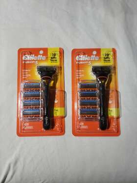 682948 Gillette 2 Fusion 5 Razor Handle Plus 10 Cartridges Total Brand New Free S&h