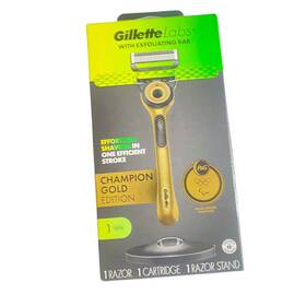 69014 Gillette 1 Labs Champion Gold Edition Razor With Exfoliating Bar
