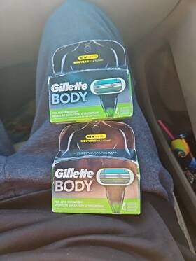 Gillette 902430629300 Body Razor Blade Refills Shower Safe 4 Cartridges 2 Pack