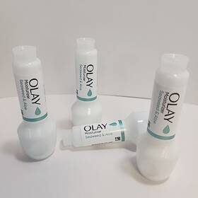 91745460 Gillette 4 Olay Moisturizer Refills For Venus Radiant Skin Razor-seaweed And Aloe