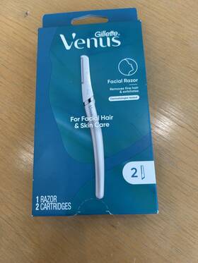 4152781p0 Gillette Venus Facial Razor Model With 2 Cartridges Rounded Tip Safety Cap