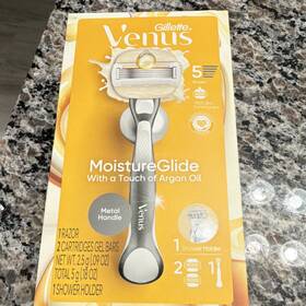 69664 Gillette Venus Moistureglide Razor Metal Handle 2 Cartridges Shower Hanger