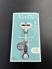 Gillette Venus Deluxe Smooth Sensitive Metal Handle 5 Blades With 2 Cartridges