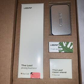 Leaf 810125810015 The Razor Starter Kit Multi Blade Pivoting Head Rose Gold Read