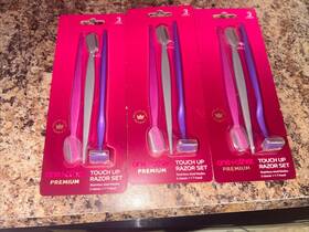 One Other 050428643815 Touch-up Razor Set 3 Razors With Protective Covers Sets Nip New