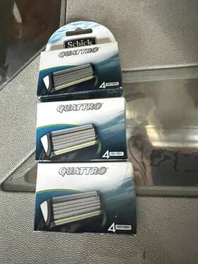 Schick 312931607656 Quattro 4 Blades 3 Pack See Description
