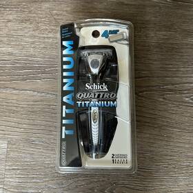 7320000 Schick Quattro Titanium Men S Cartridge Razor 4-blade With Handle 2 Cartridges