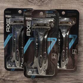 Schick 841058009092 Nine Axe Smooth Razor S With Ultra Glide Triple Blades