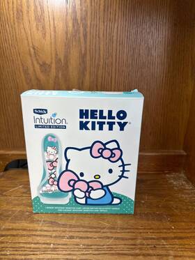 Schick 841058041603 New Intuition Limited Edition Hello Kitty Sensitive Care Handle 4 Refills