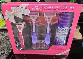 Schick 841058050797 Quattro For Women Gift Set