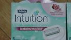 Schick New 18 Intuition Pomegranate Moisture Razor Refills 841058040583