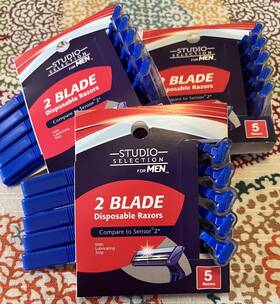 Studio Selections 024500305281 Lot Of 3 Selection Mens Disposable Razors - 2 Blade 5 Each