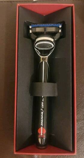 97431487 The Art Of Shaving Morris Park Las Vegas Edition Razor Black Lucky Spade Chrome