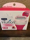 W300739500 Schick Intuition Island Berry