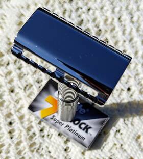70sp Yaqi Ghost Ss Safety Razor With Handle Plus Blades