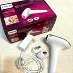 Philips SC1997/70 Epilator Champagne Ipl Hair Removal System Gold/white Used. Fixed Price $252.50.
