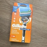 Gillette FUSION5 Proglide Men Cartridge Razor 5-BLADE Pivot Head + 1. Fixed Price $10.00.