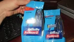 10 Gillette SENSOR2 Lubristrip Fixed Head Disposable Razors. Fixed Price $10.99.