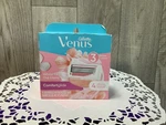 Gillette Venus Comfortglide White Tea, 4CT Women's Razor Blade Refills. Fixed Price $13.99.