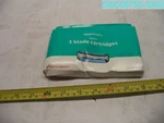 Amazon Basics 3-BLADE Razor Refills For Men With Dual 12 Count 195515007672. Fixed Price $8.85.