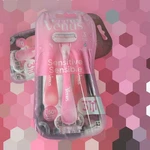 New (lot Of 2) Gillette Venus Sensitive 3-BLADE Disposable Razors Ct. Ea. = 6. Fixed Price $15.00.