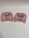 2 Gillette Venus Spa Breeze Razor Refill Cartridges With Built-in Shave Gel Bars. Fixed Price $9.00.