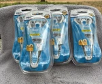New Equate 3 Blade Lt. Blue/white RAZOR+2 Cartridges For Women Lot Of 4. Fixed Price $26.77.