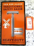 Van Der Hagen Traditional Heavy Duty Safety Razor + 5 Blades New In Box. Fixed Price $12.14.