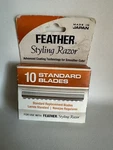 Jatai Feather Standard Styling Razor Blades #433025 Authentic Made Japan. Fixed Price $12.50.