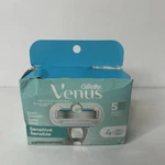 Gillette Venus Extra Smooth Sensitive Women Razor Blade Refills 4 Cartridges. Fixed Price $15.99.