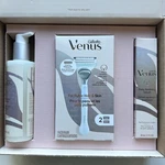 Gillettevenus For Pubic Hair/skin Women's Shave Kit 3 Piece Razor/cleanser/serum. Fixed Price $32.89.