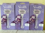 Gillette Venus Comfortglide Freesia Disposable Razors Women Bundle Of 3 Lot. Fixed Price $15.00.