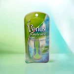 Gillette Venus Embrace 5 Blade Razor + 2 Refills Cartridges Green & Blue Handle. Fixed Price $15.49.