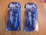 New ! 2 Twin-packs Six 6 Blades Men's Supreme Quality Razors. Fixed Price $9.95.