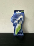 1 Pack Of 3 Razors Noxzema Bikini Shave & Trim With Shea Butter. Fixed Price $34.99.