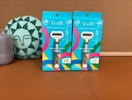 Venus Deluxe Smooth Gold Razor Set - 2 Pack. Fixed Price $10.00.